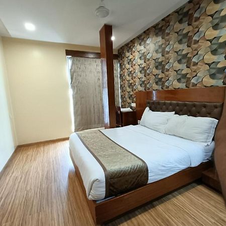 Hotel A Suites Mumbai Luaran gambar