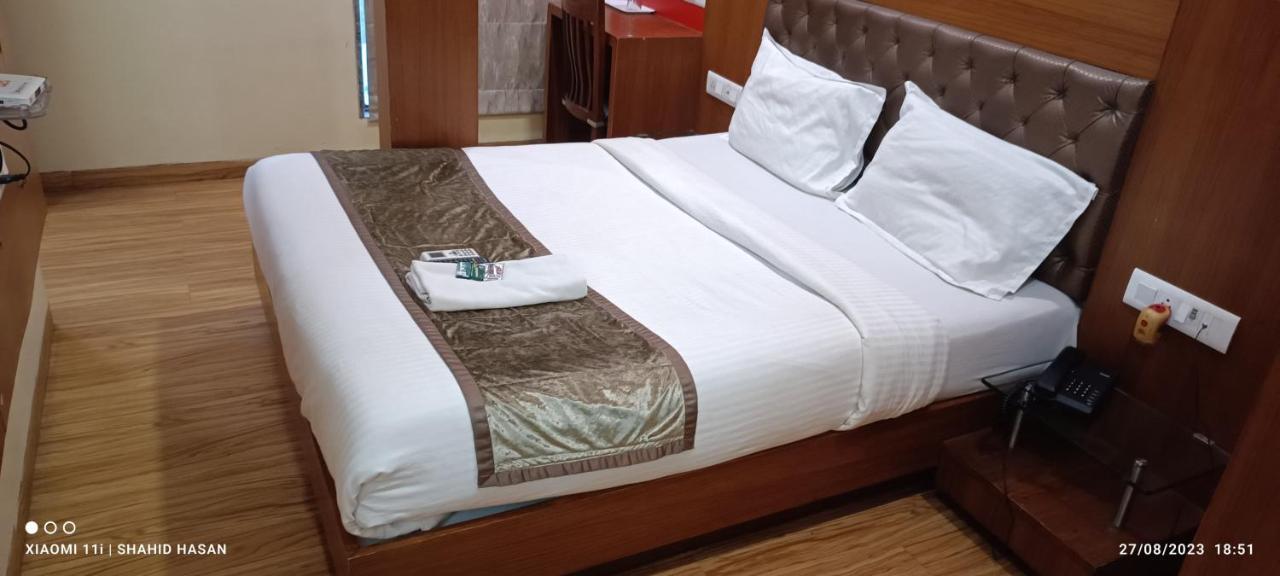 Hotel A Suites Mumbai Luaran gambar